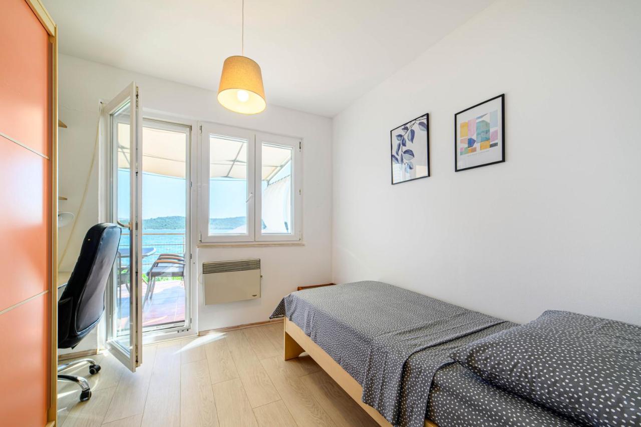 Apartment Seaside Zaboric Εξωτερικό φωτογραφία