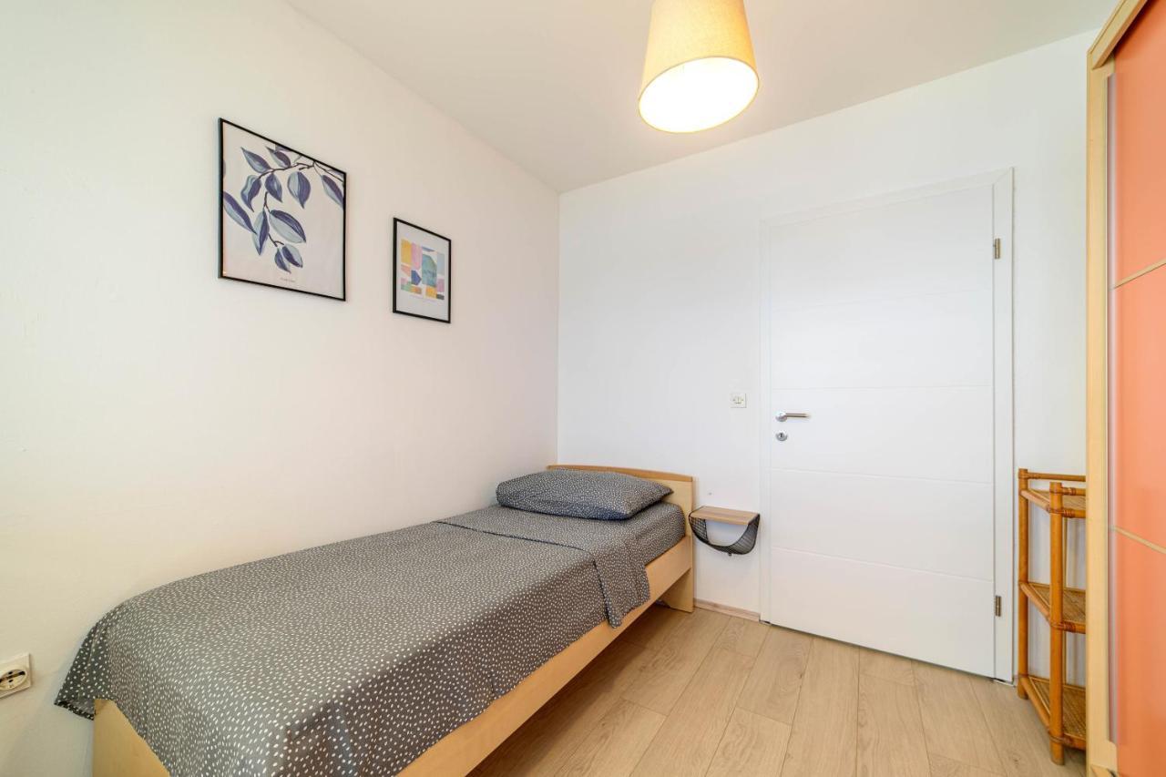 Apartment Seaside Zaboric Εξωτερικό φωτογραφία