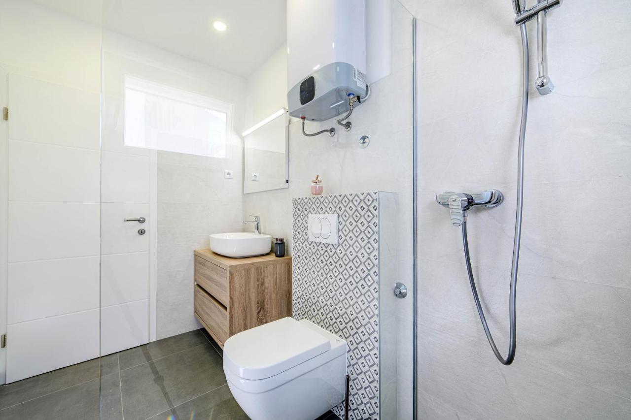 Apartment Seaside Zaboric Εξωτερικό φωτογραφία