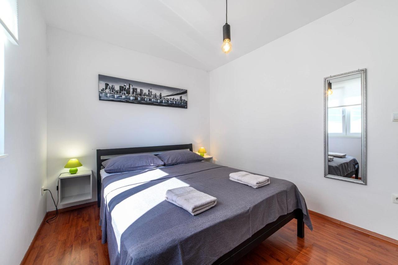 Apartment Seaside Zaboric Εξωτερικό φωτογραφία
