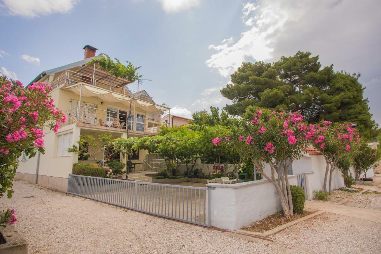 Apartment Seaside Zaboric Εξωτερικό φωτογραφία