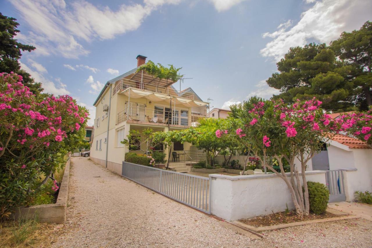 Apartment Seaside Zaboric Εξωτερικό φωτογραφία